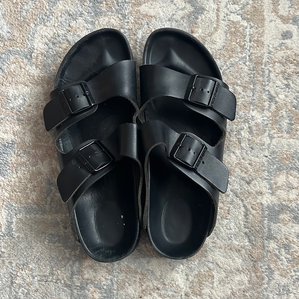Black on black leather Birkenstock size 41